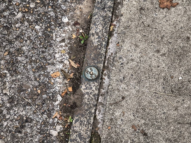 Environment Agency on Kerb